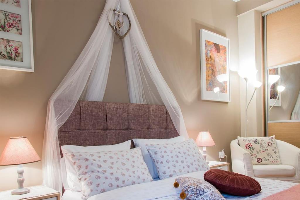 City Stay Close To The Metro A Charming Flat Athens Exterior photo